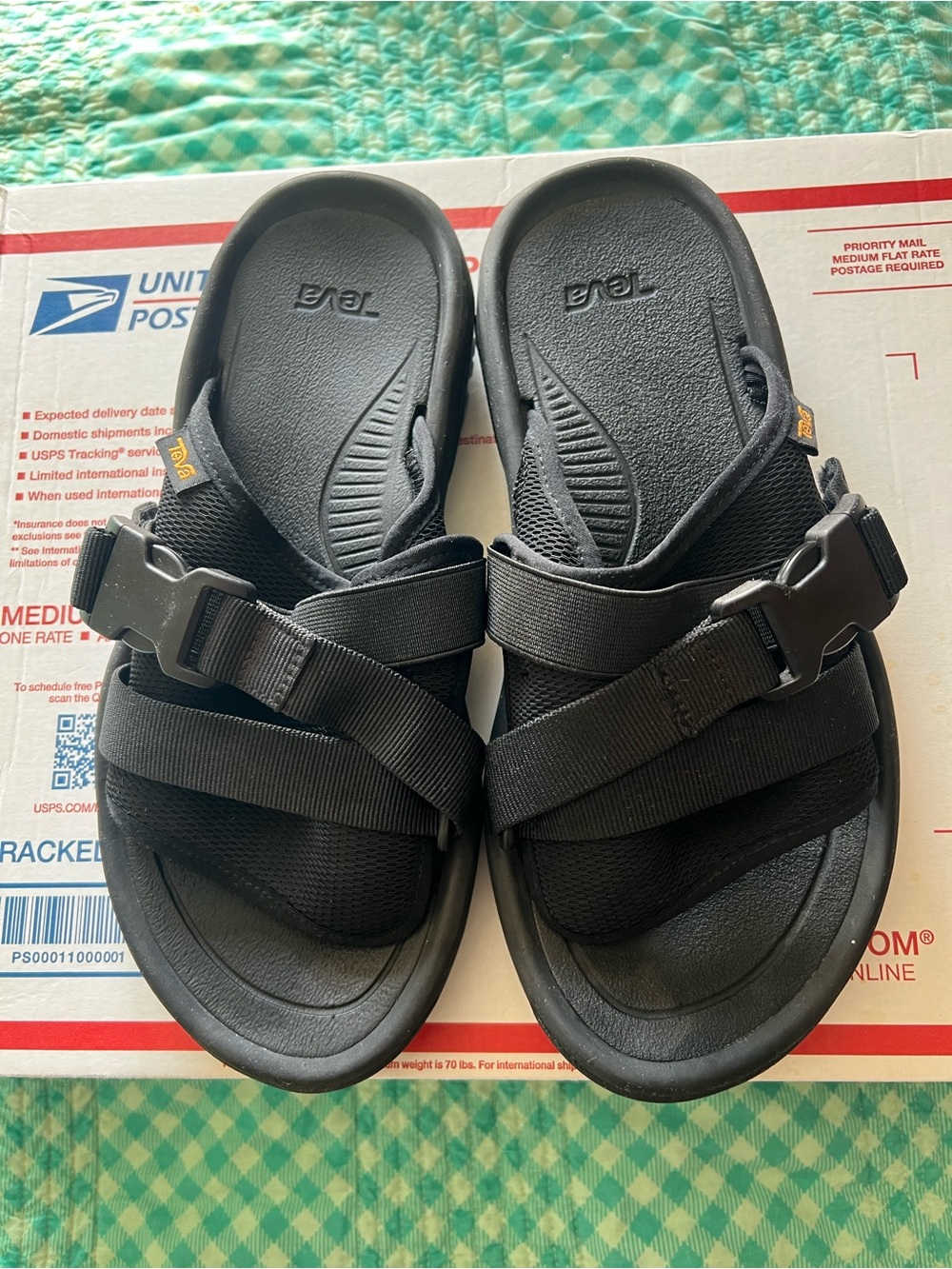Teva Hurricane Verge Slide Women’s Size 9 Black Buckle Mesh Swim Beach Outdoor - Picture 3 of 8
